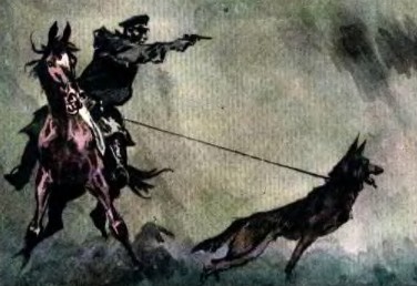 На заставе пограничник на лошади с собакой